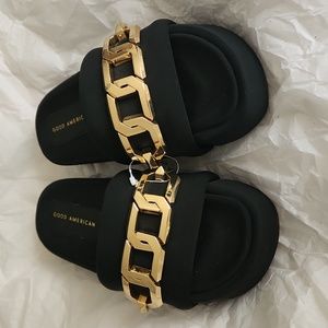 Good American Chain Platform Slides Size 6.5M Black Chunky Chain Detail